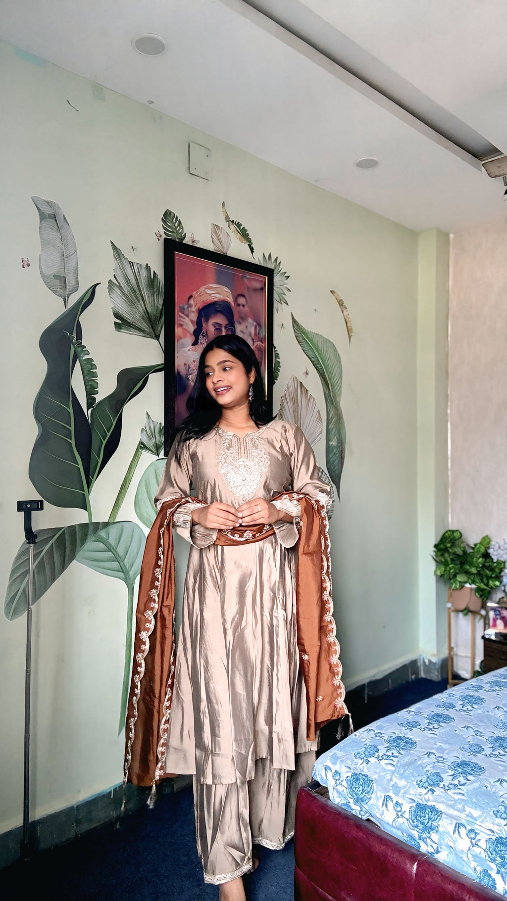 Avni Anarkali suit set
