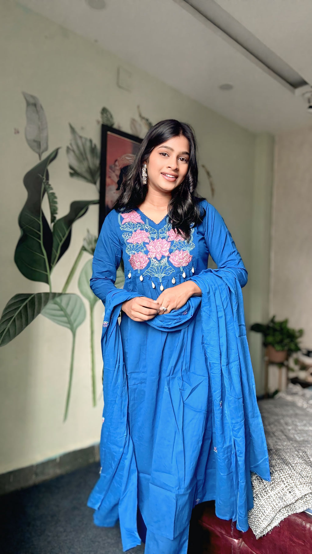 Neel Kamal Suit