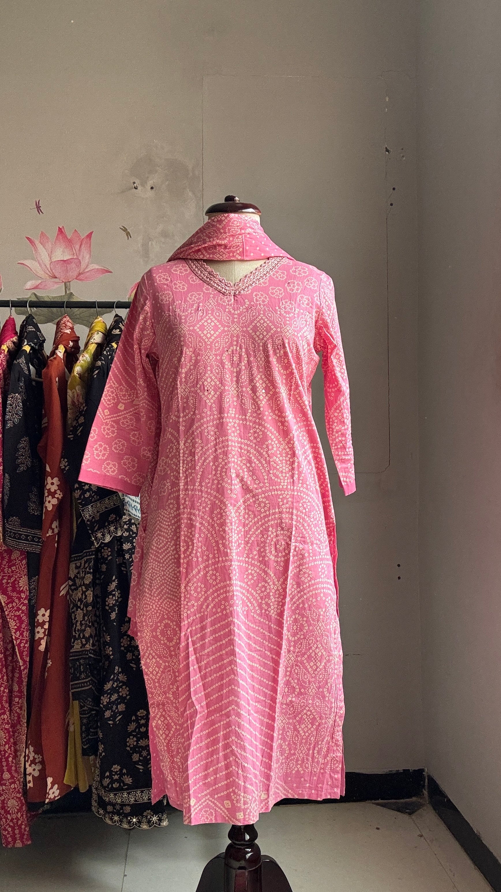 Vanya Welcome Special Suit