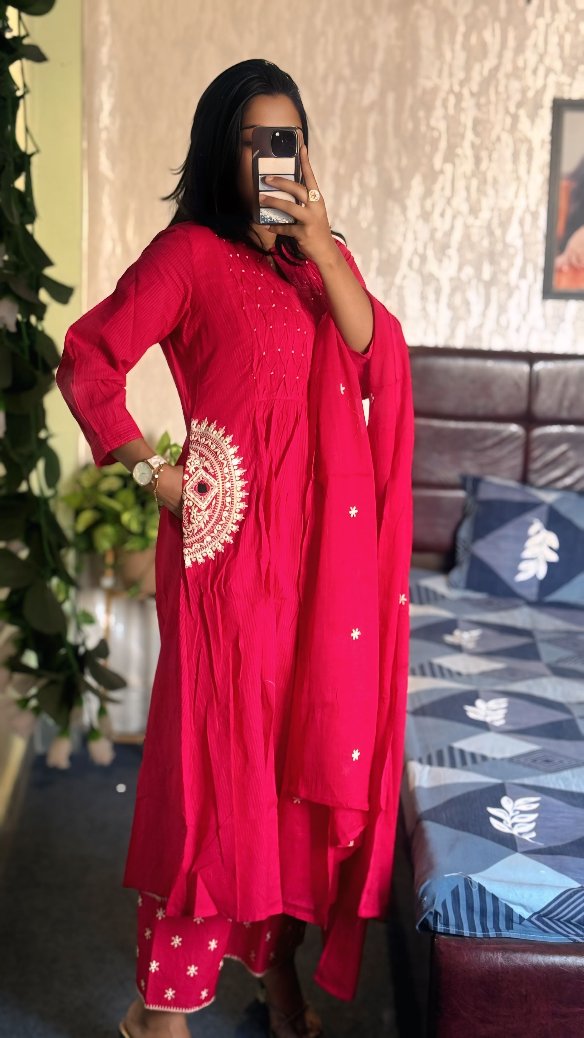 Gulabi Jhalak ALine Set