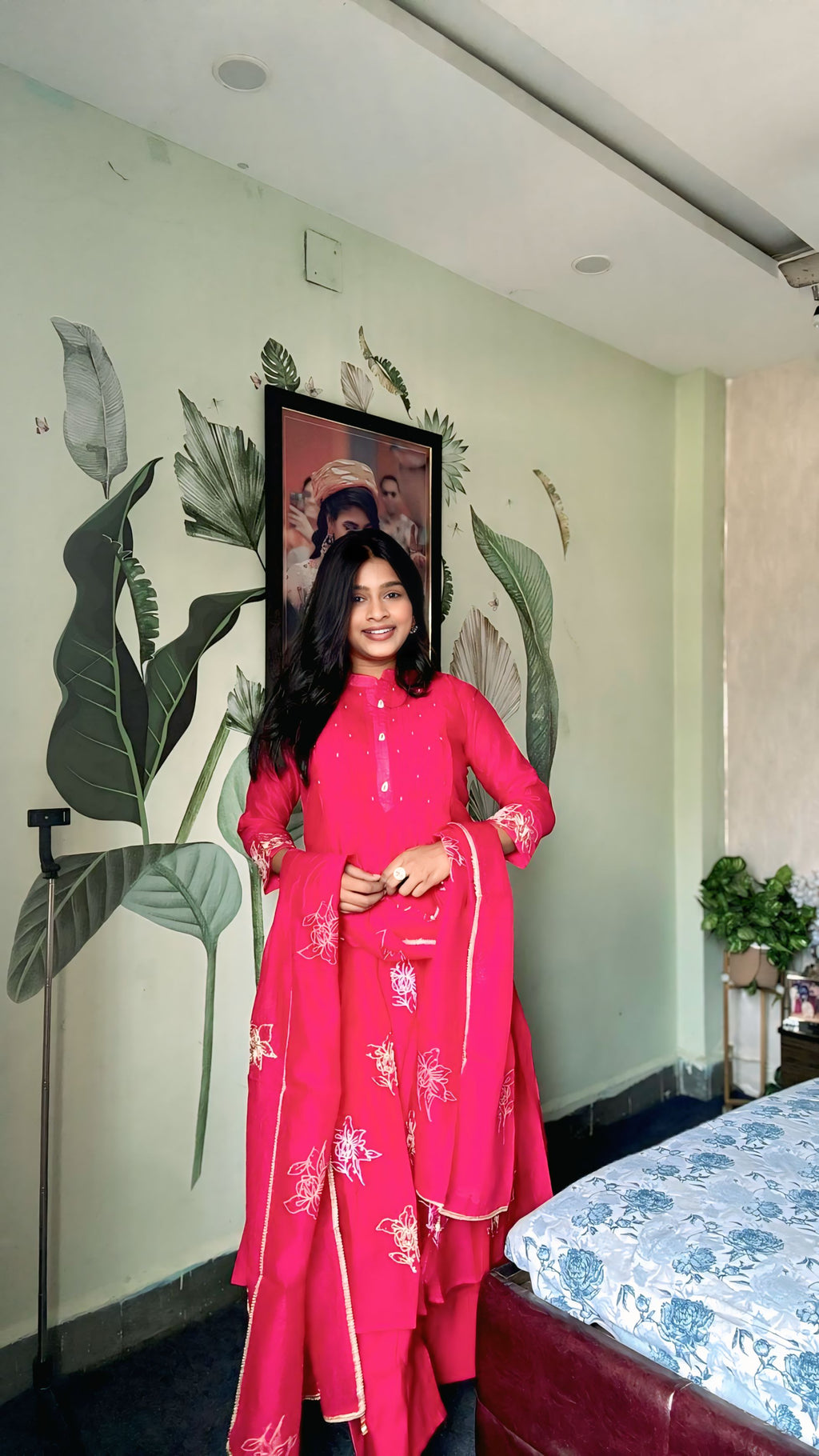 Gulabi glow suit set