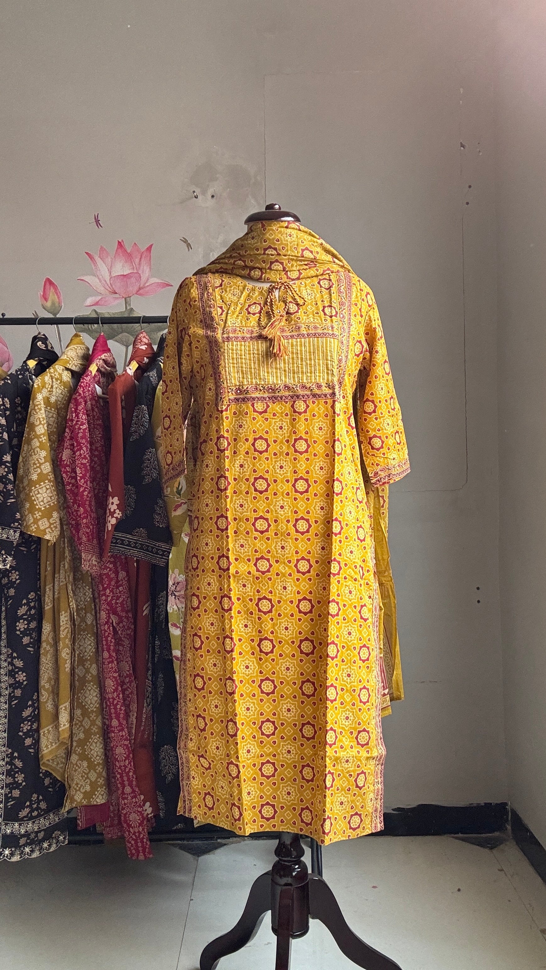 Kiara Welcome Special Suit