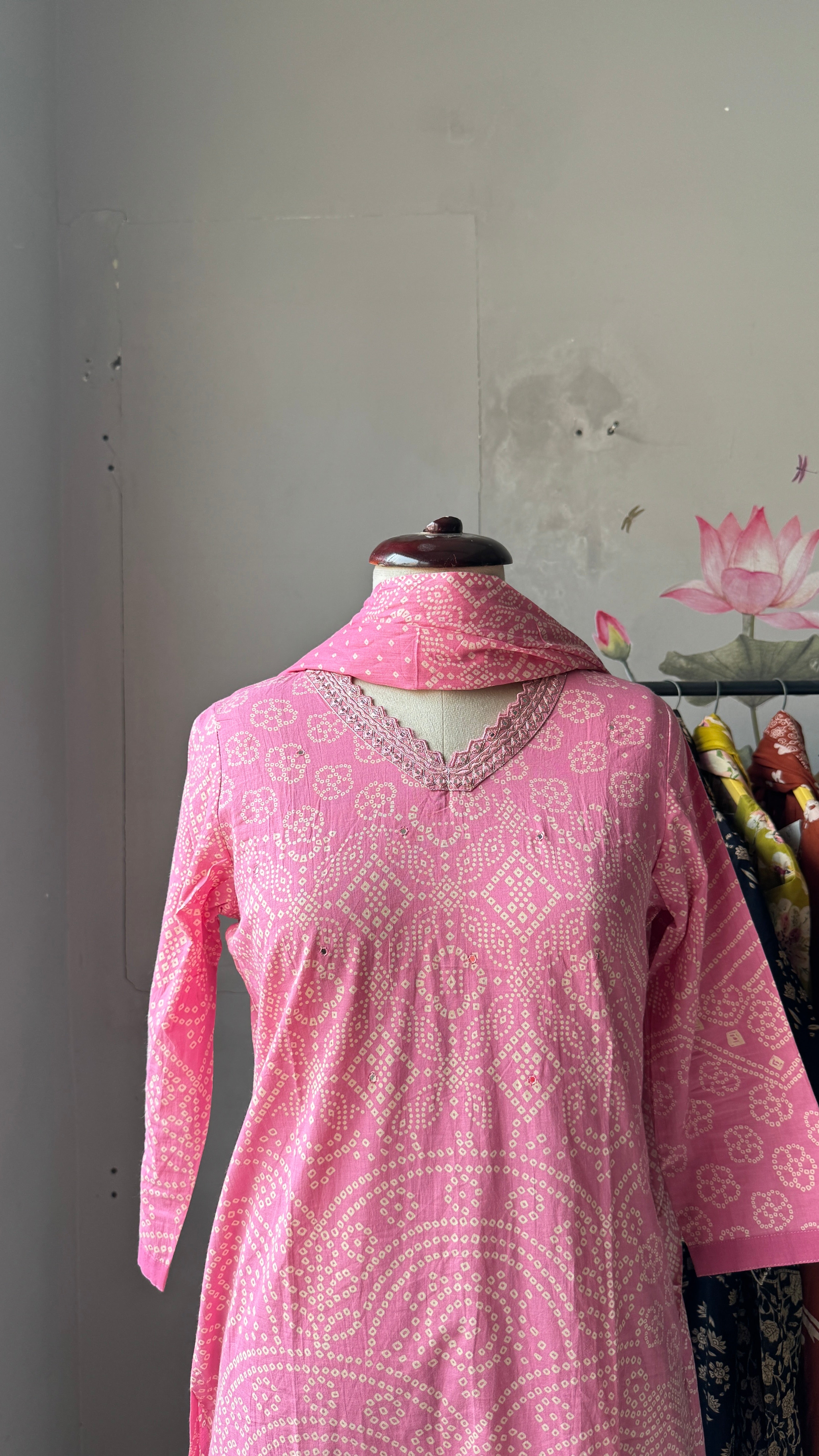 Vanya Welcome Special Suit